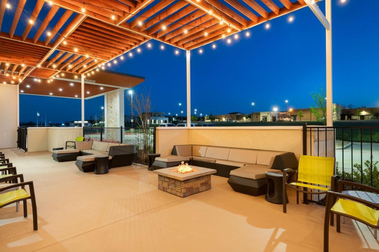 Springhill Suites By Marriott Weatherford Willow Park Bagian luar foto